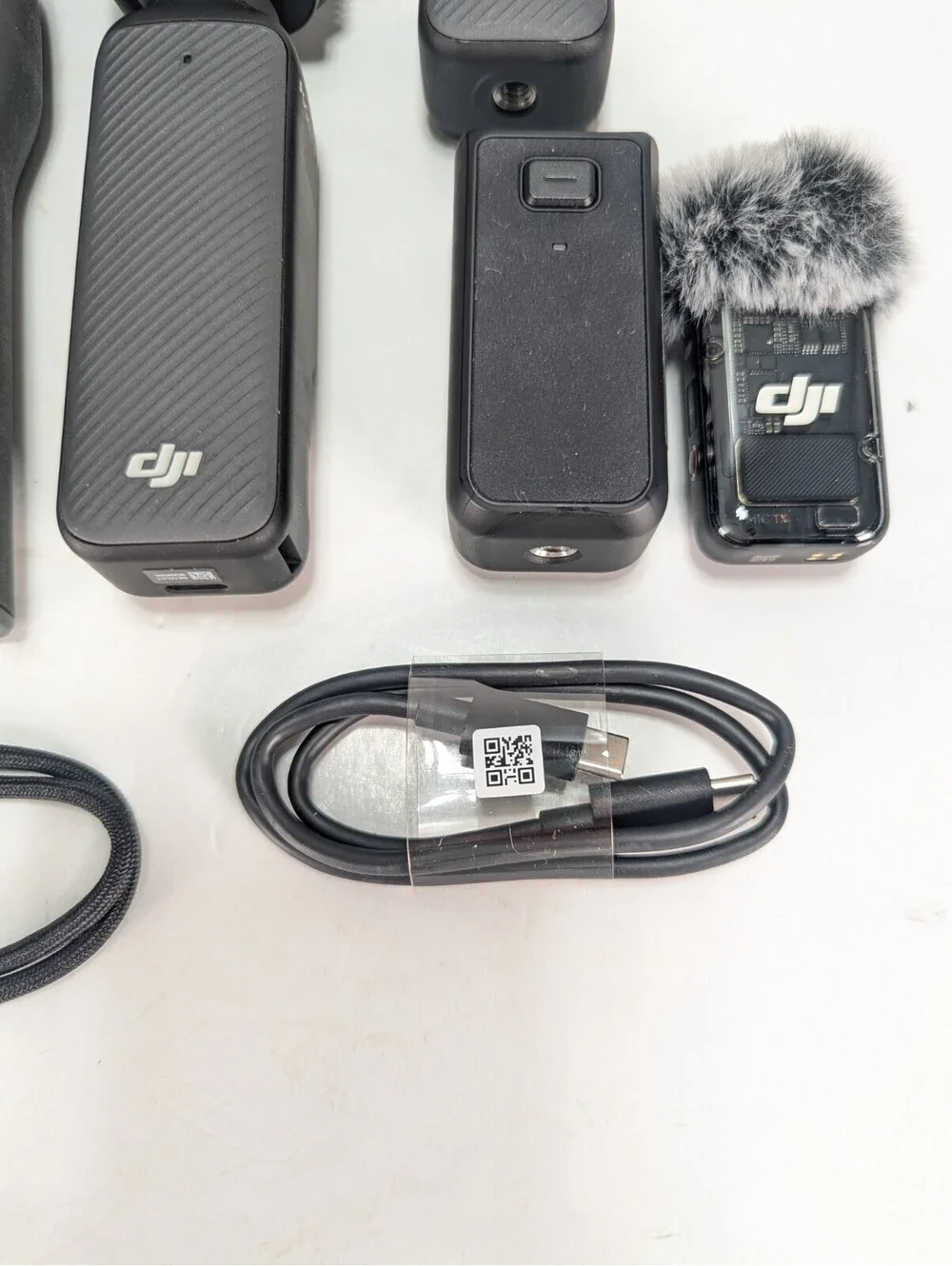 DJI Osmo Pocket 3 Video Canera All in One Kit 4K Vlogger Portable Gimbal Steady